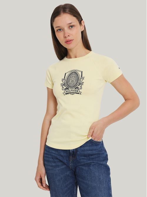 Polera Con Logo De Corte Slim