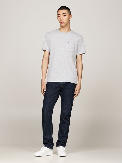 Polera Essential Con Bolsillo Frontal