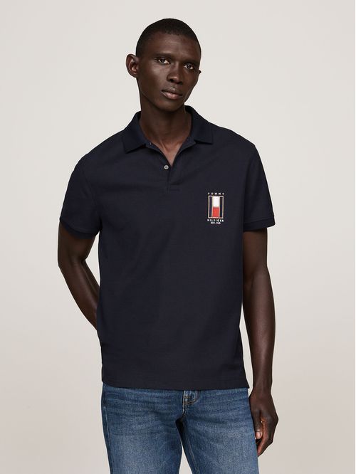 Polo De Corte Regular Con Logo Vertical