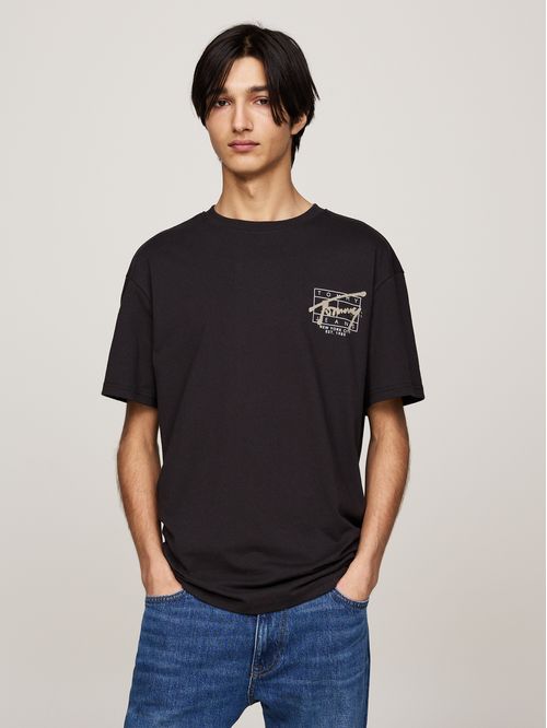 Polera Con Logo Estilo Grafiti Regular Fit