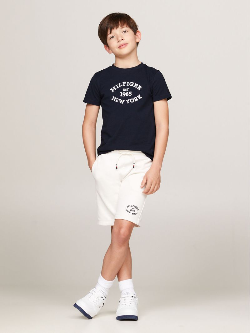 Polera-Con-Logo-Aterciopelado