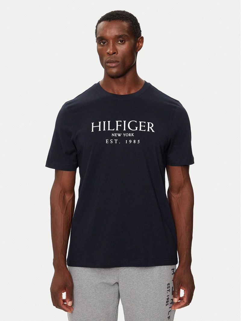 Polera-Con-Logo-Monotype