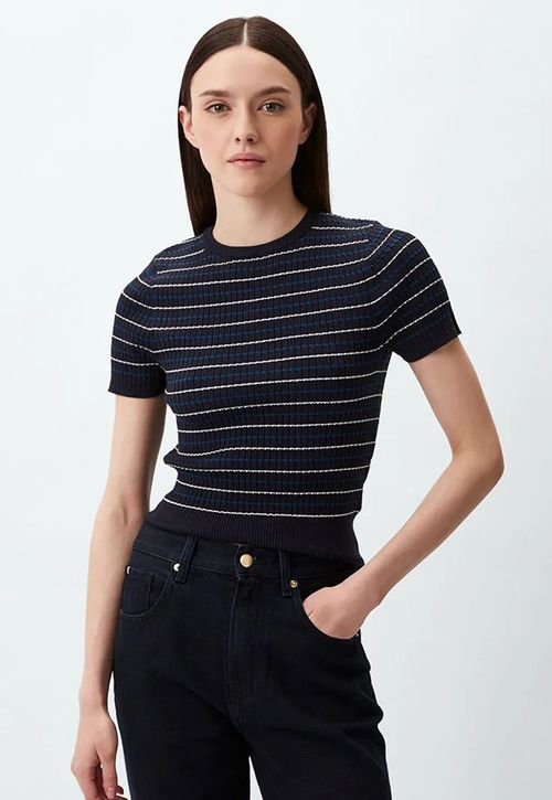 Sweater Diseño A Rayas Slim Fit