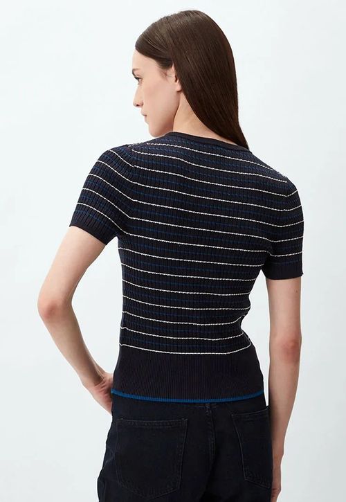 Sweater Diseño A Rayas Slim Fit