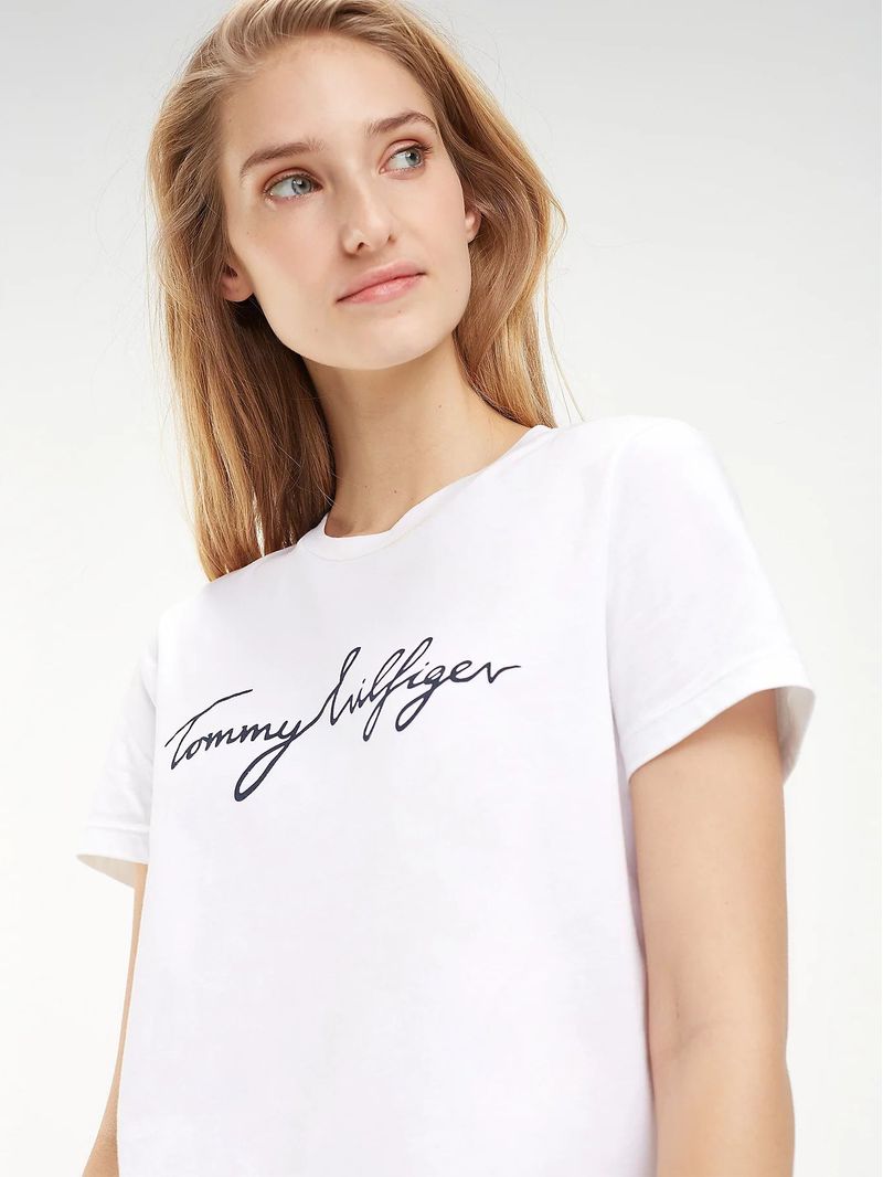 Polera-Heritage-Graphic-C-Neck