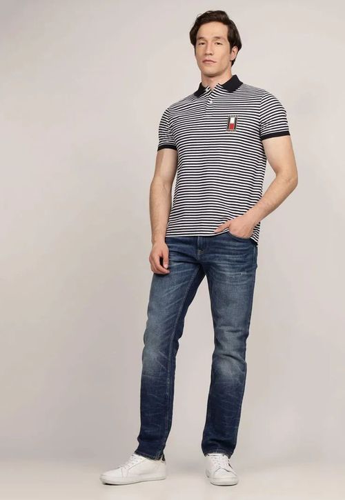 Polo De Corte Regular Con Logo Vertical