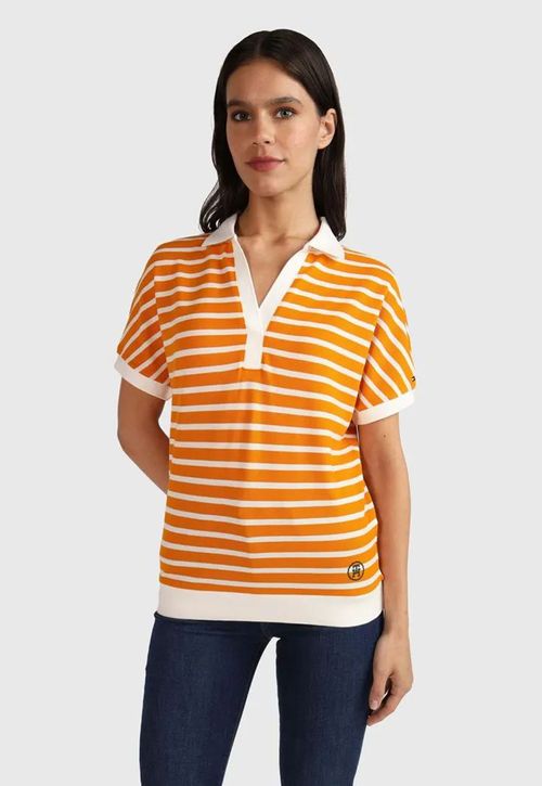 Polo Con Diseño A Rayas