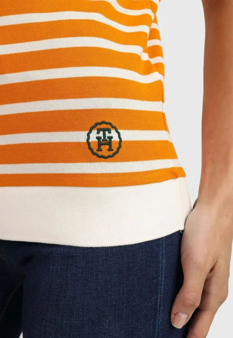 Polo-Con-Diseño-A-Rayas