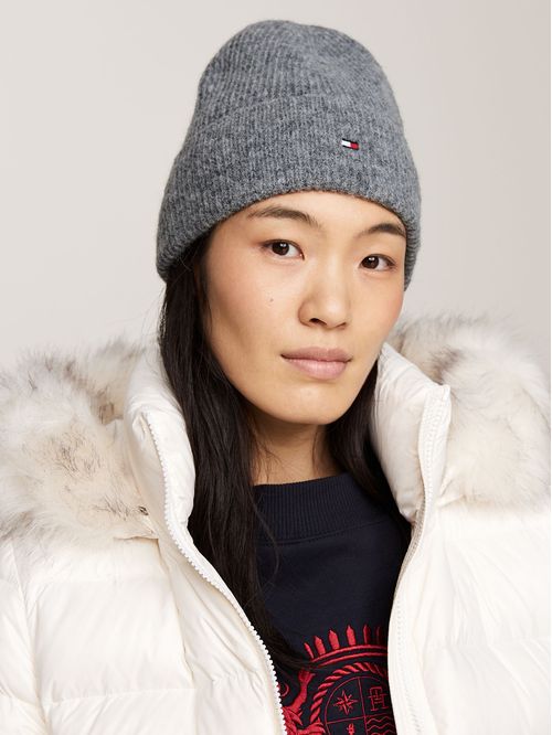 Beanie Essential Con Logo