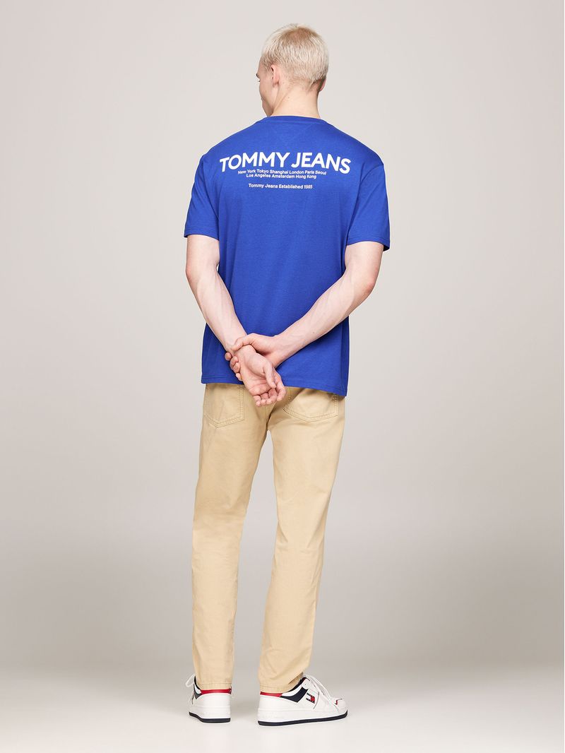 Polera-Con-Logo-En-La-Espalda