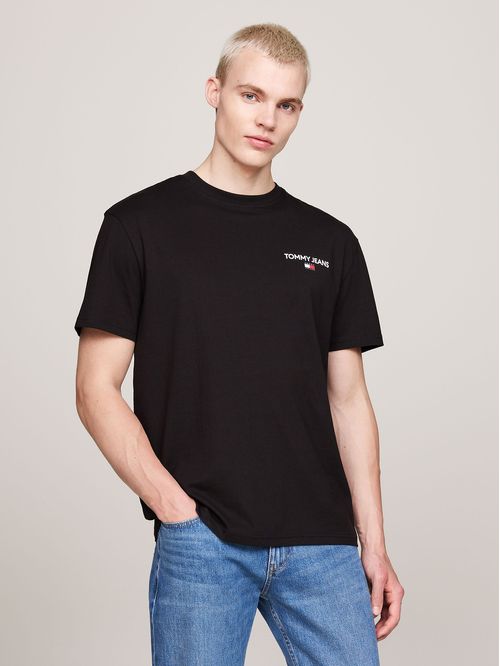 Polera Con Logo En La Espalda