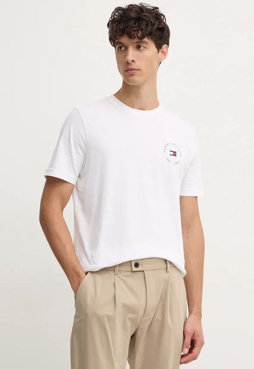 Polera Con Logo Circular