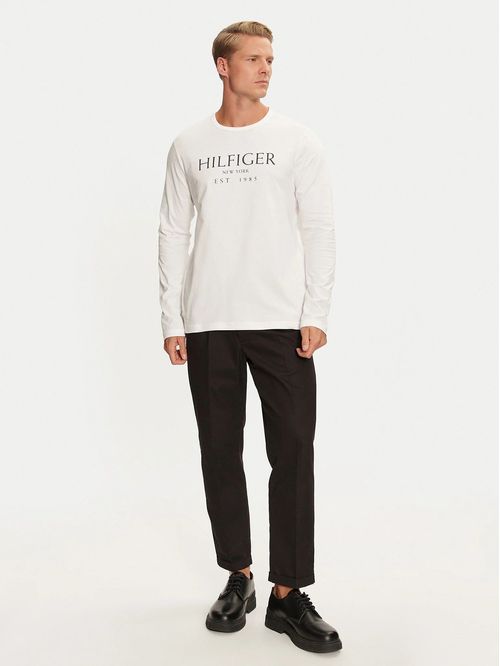 Polera Solid Con Logo Regular Fit