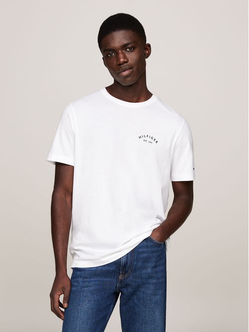 Polera Con Logo En La Espalda