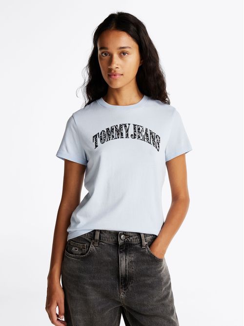 Polera Con Logo De Flores