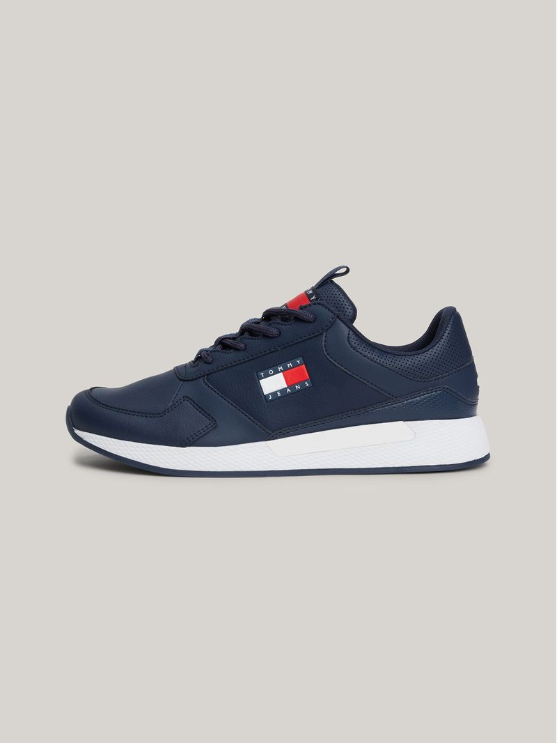Zapatillas-Essential-Con-Parche
