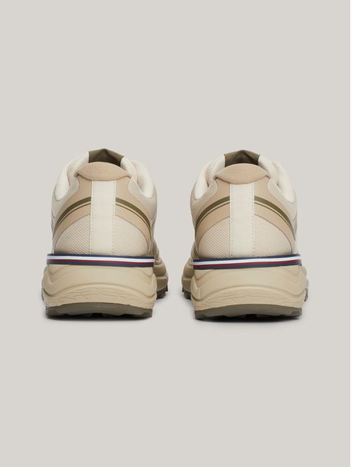 Zapatillas Runner Tech Con Logo