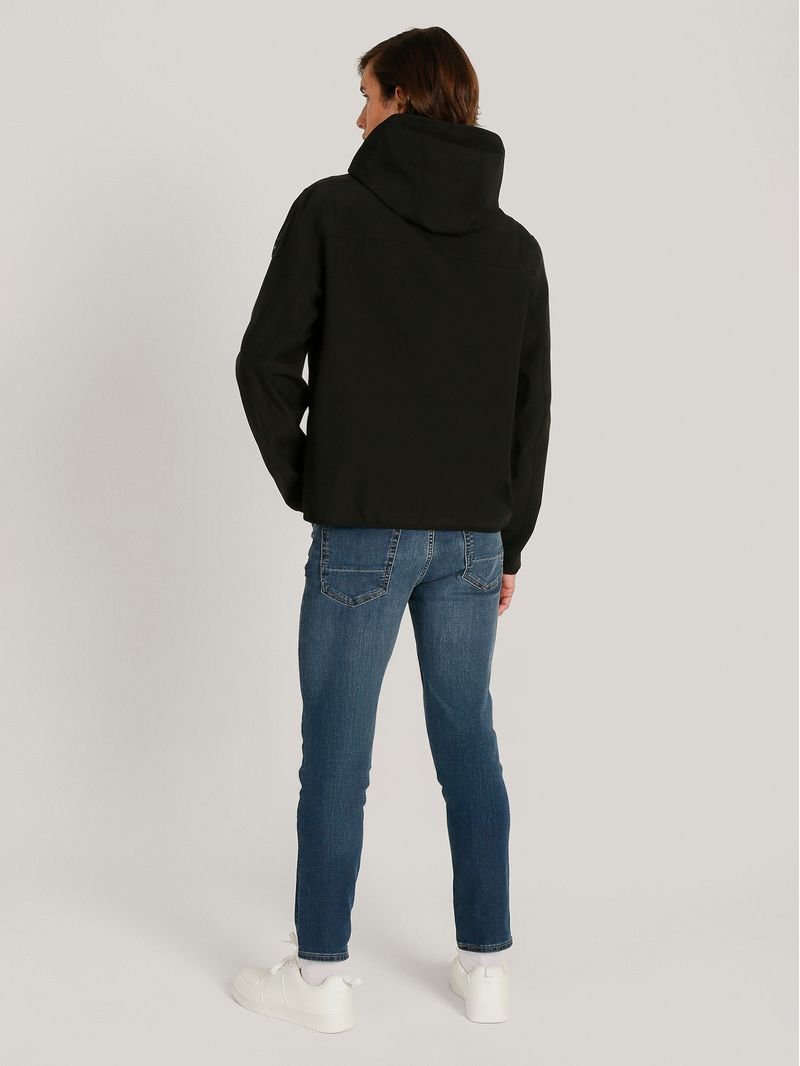 label-2