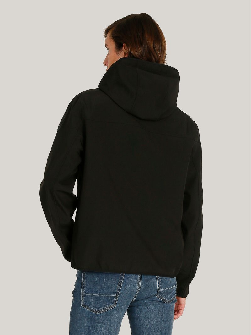 label-3