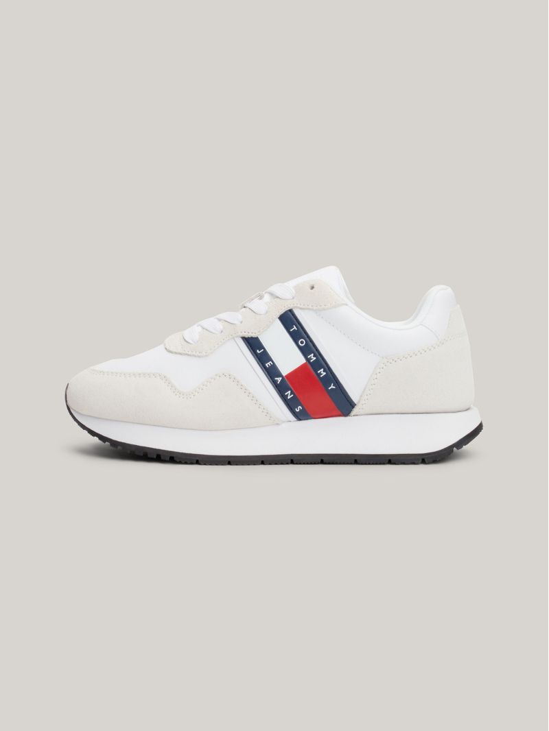Zapatillas-Essential-Con-Suela-Dentada