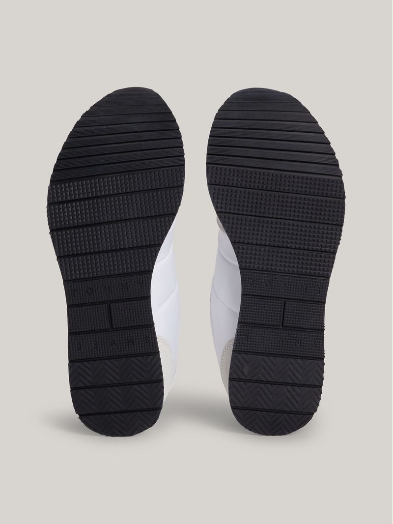 Zapatillas-Essential-Con-Logo