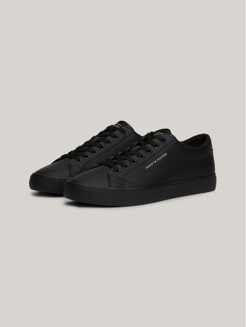 Zapatillas Core Essential Con Logo