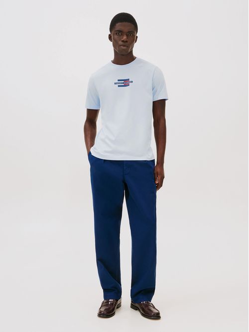 Polera Flag Box Logo