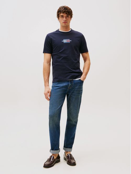 Polera Flag Box Logo