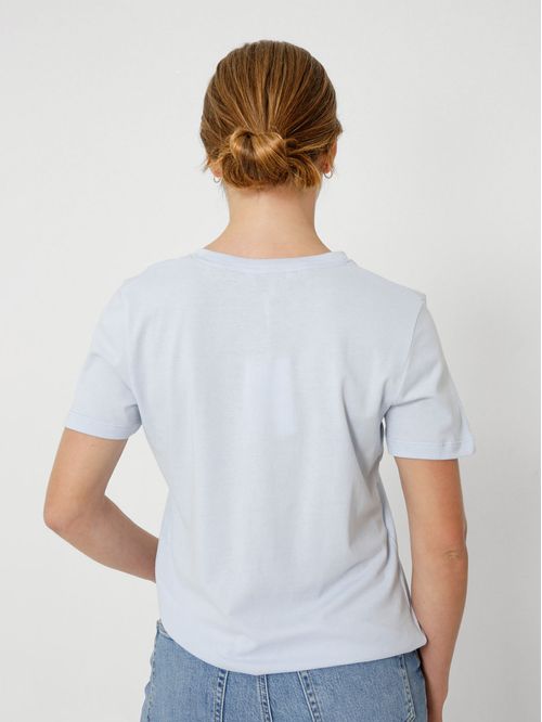 Polera Signature Con Logo