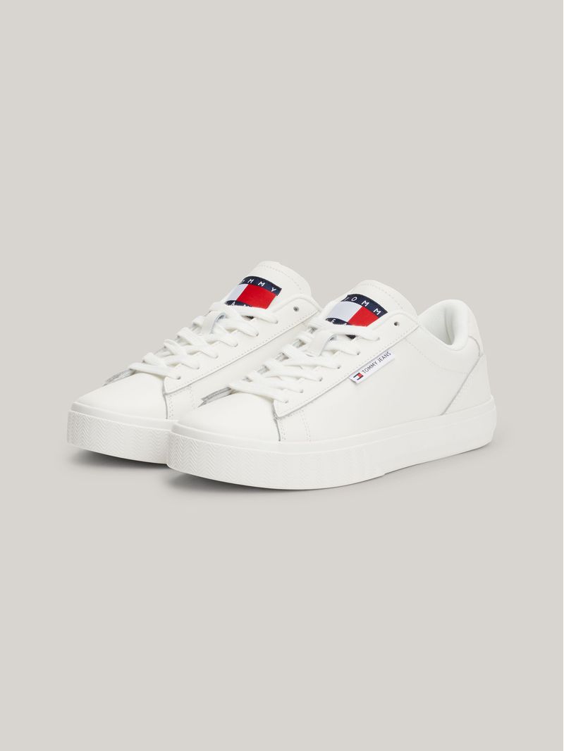 Zapatillas-Essential-De-Cuero-Con-Logo
