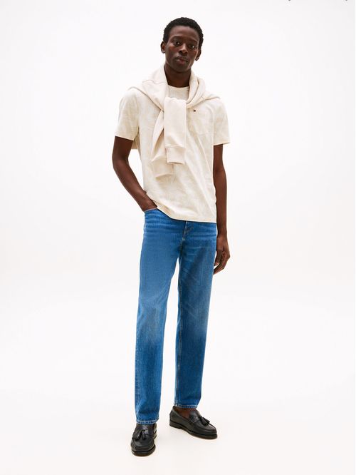 Polera Con Bolsillo Y Print De Hojas