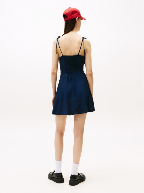 Vestido Extra Slim De Corte Evasé