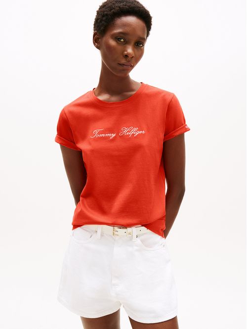 Polera Con Logo Bordado