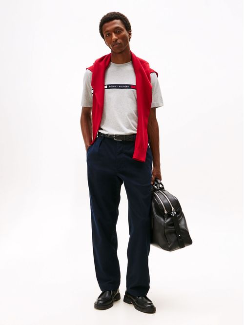 Polera Chest Insert Logo