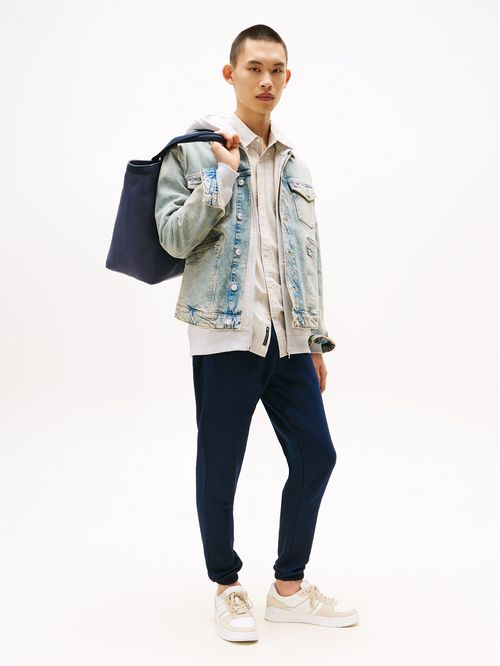 Joggers Slim Fit Con Logo Bordado