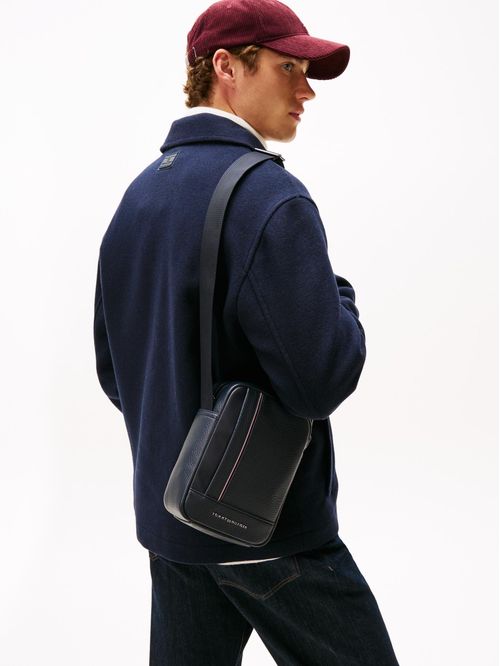 Bolso Reporter Con Logo Metálico