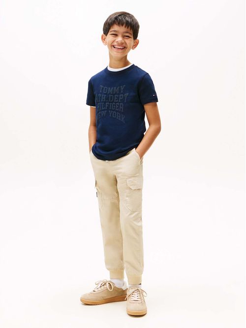 Polera Con Logo Varsity